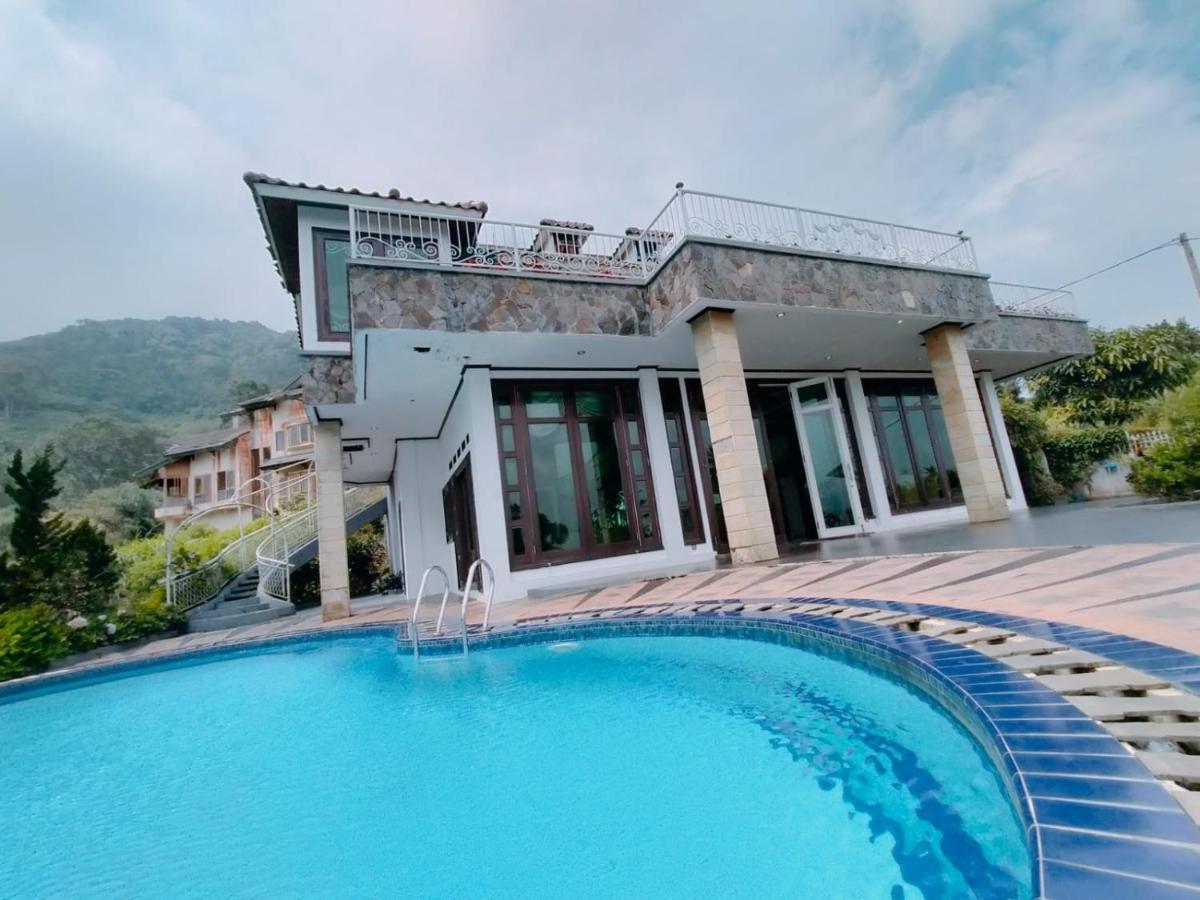 Villa Santika Puncak Pass Cimacan المظهر الخارجي الصورة