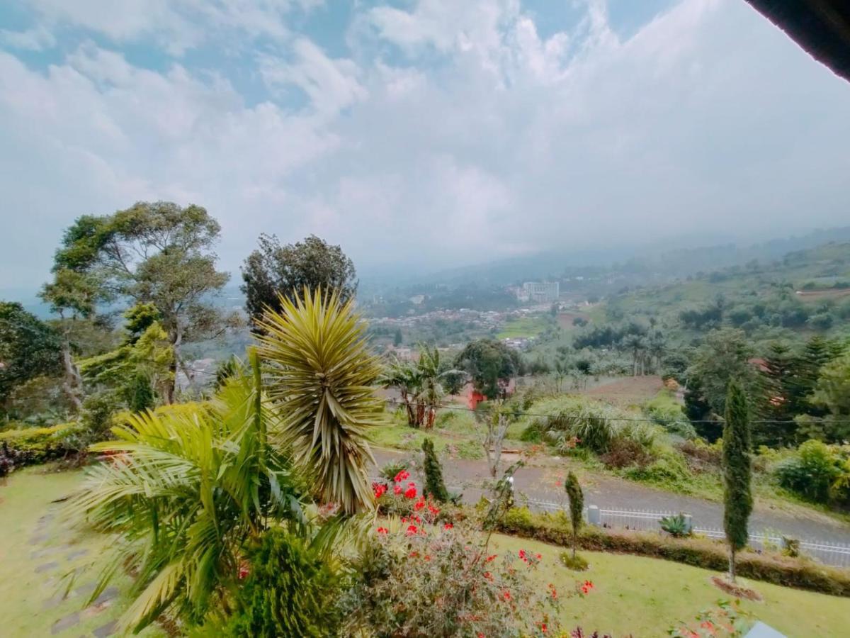 Villa Santika Puncak Pass Cimacan المظهر الخارجي الصورة