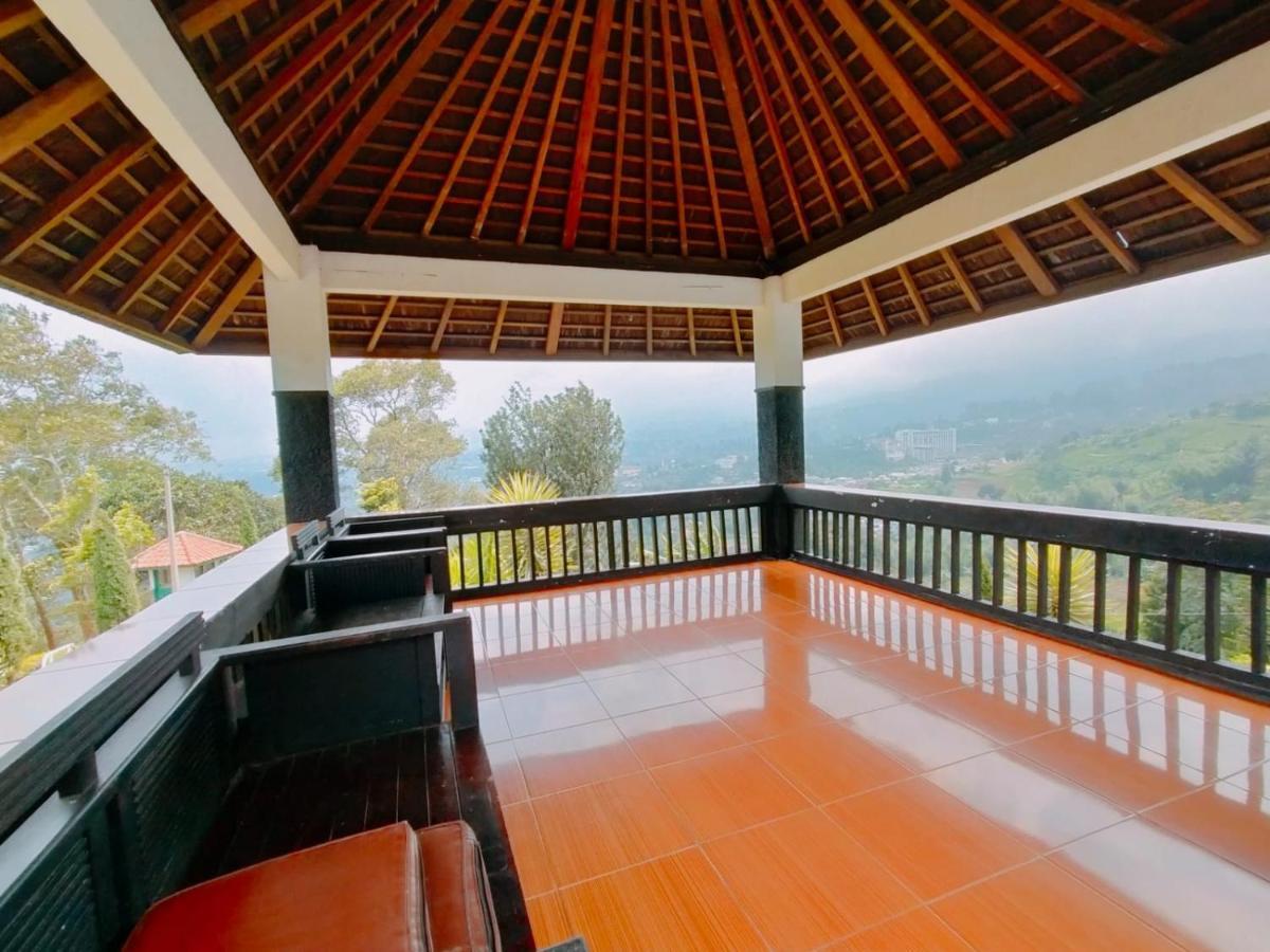 Villa Santika Puncak Pass Cimacan المظهر الخارجي الصورة